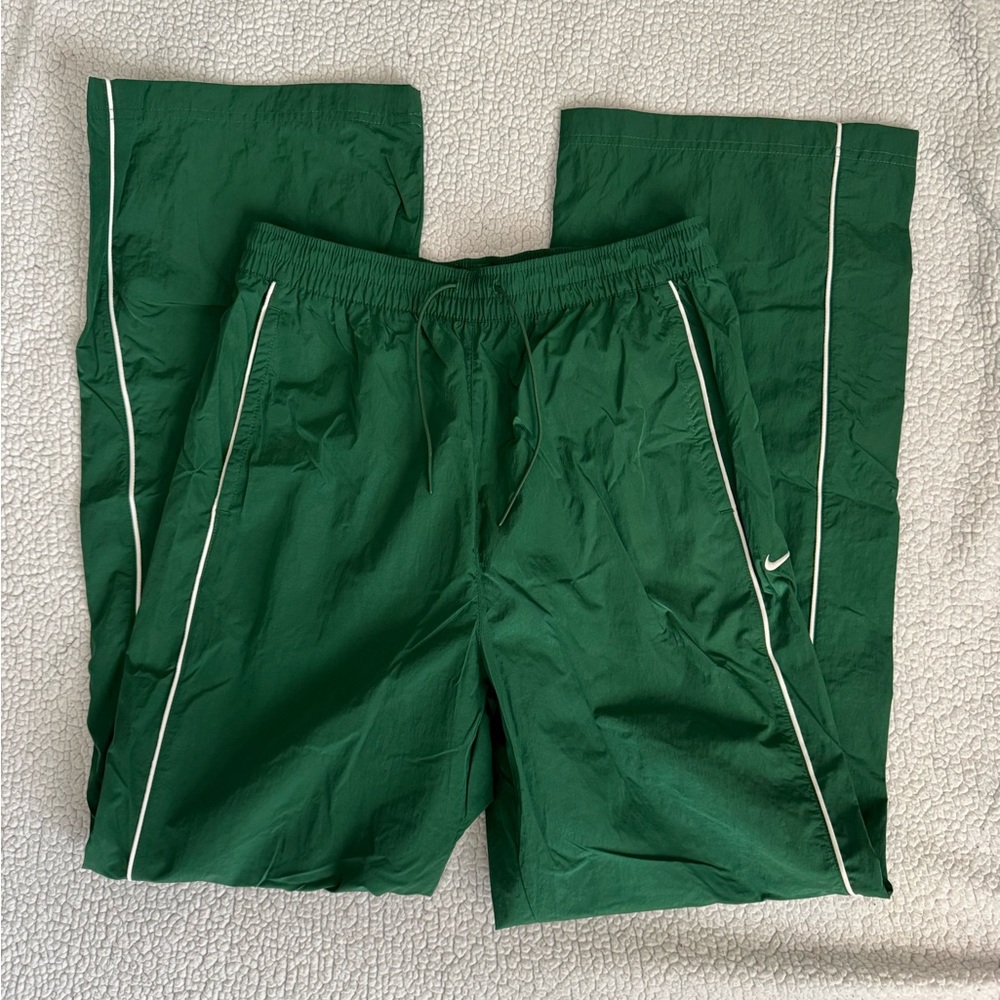 Nike NWT Dark Green Baggy/Full leg Track Pants with White Piping